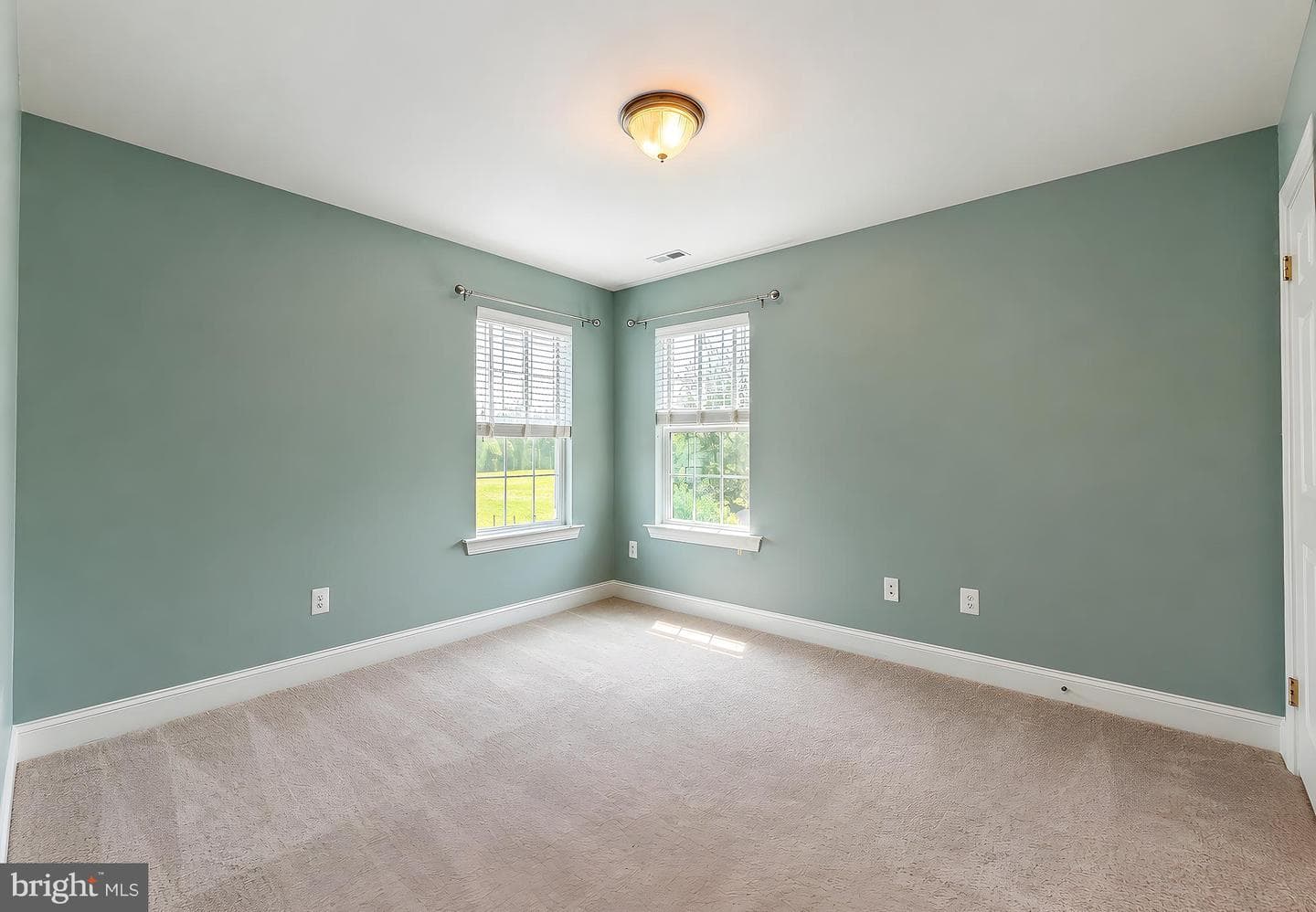 44025 W Leola Court photo 30