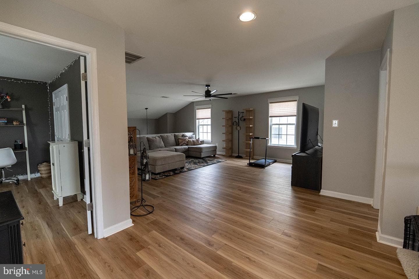 44015 Bellflower Way photo 49