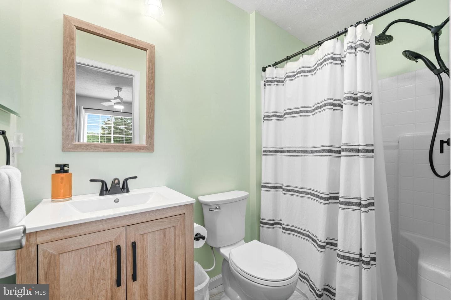 45529 Knockeyon Lane photo 24