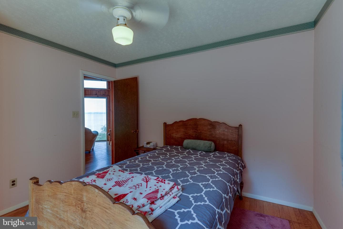 43816 Raspberry Lane photo 45