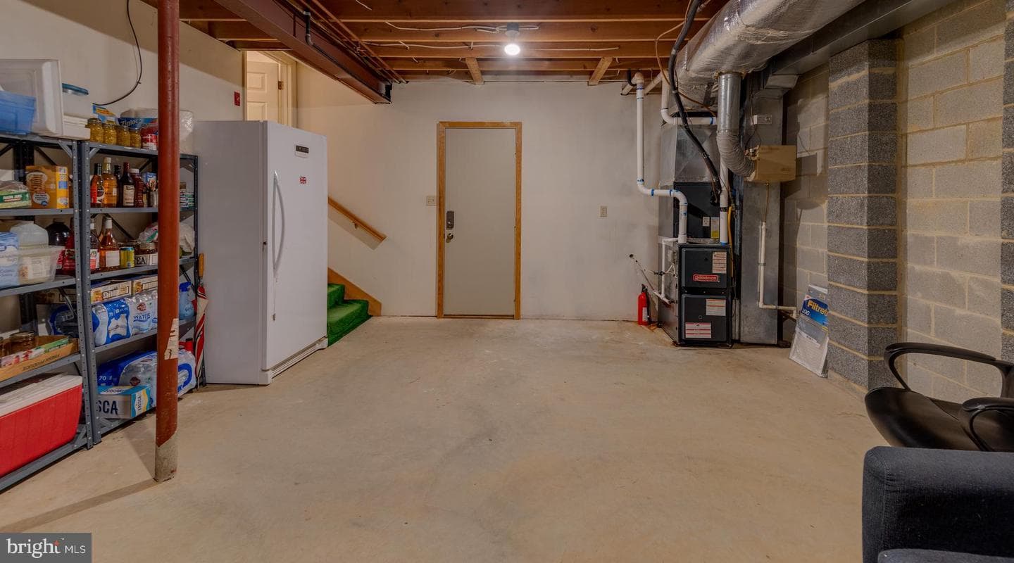 43816 Raspberry Lane photo 64