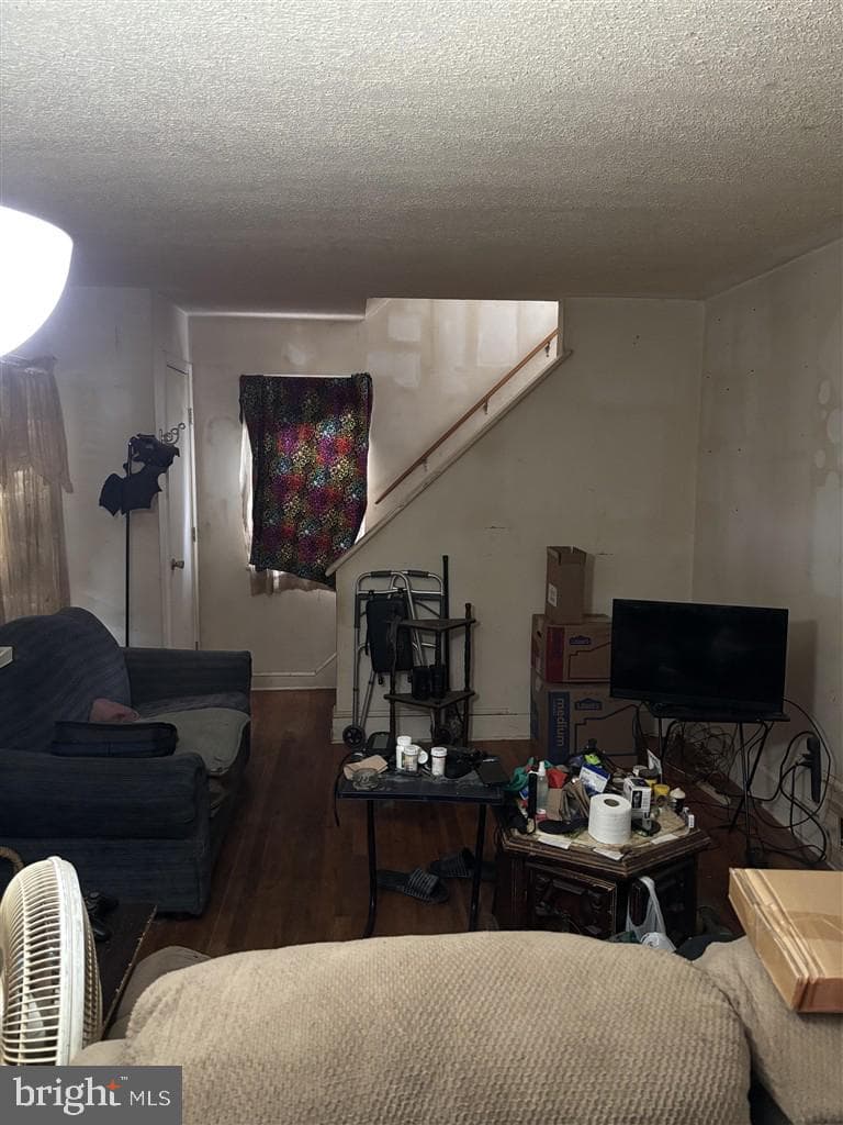 46636 Yorktown Road photo 4