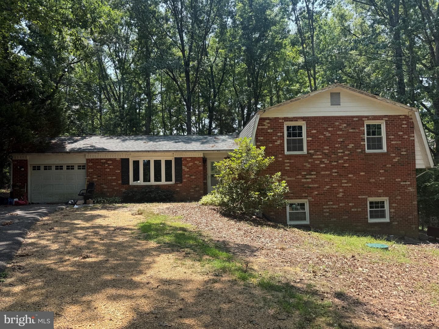 37745 Asher Road photo 1