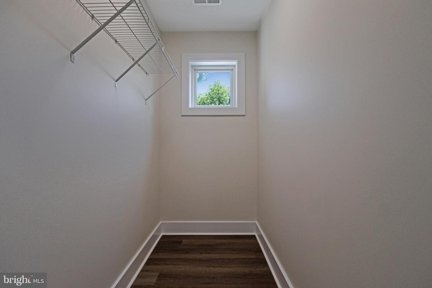 23131 Meadow Road photo 37
