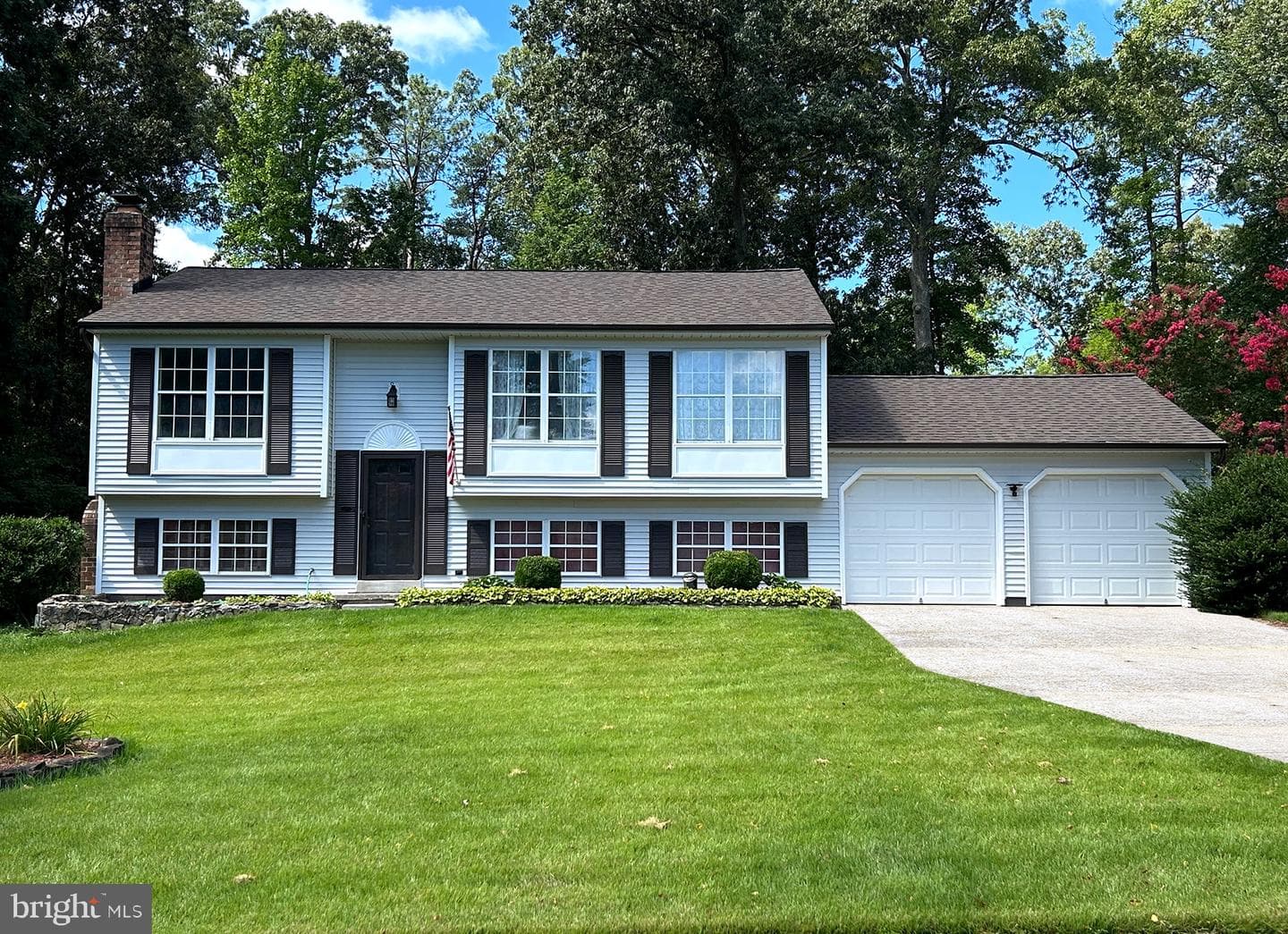 21255 Scarborough Drive photo 1