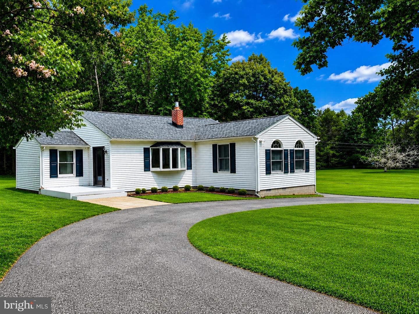 24570 Moran Road photo 1