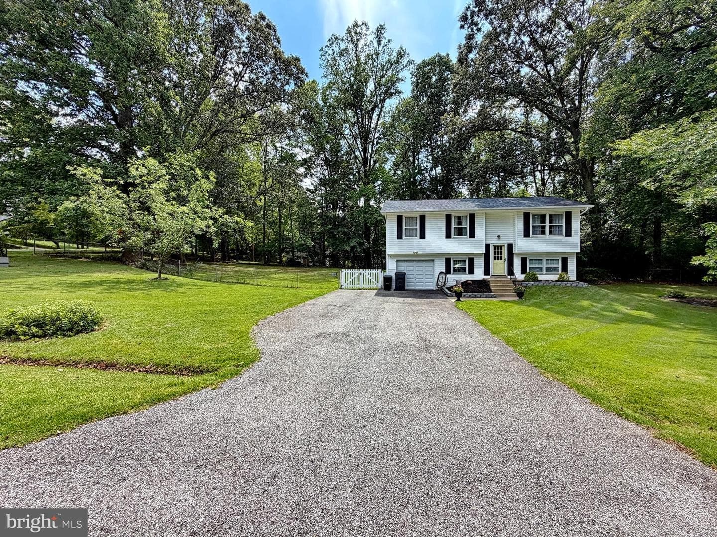 29845 Daniel Court photo 1