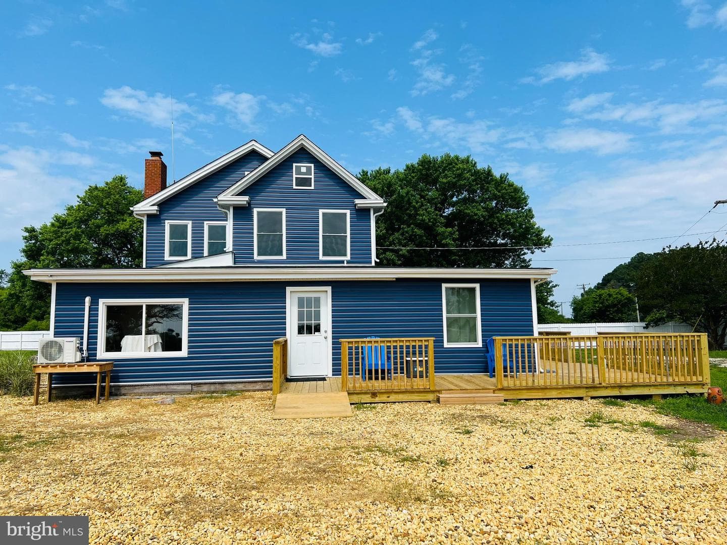 23391 Custom House Road photo 2