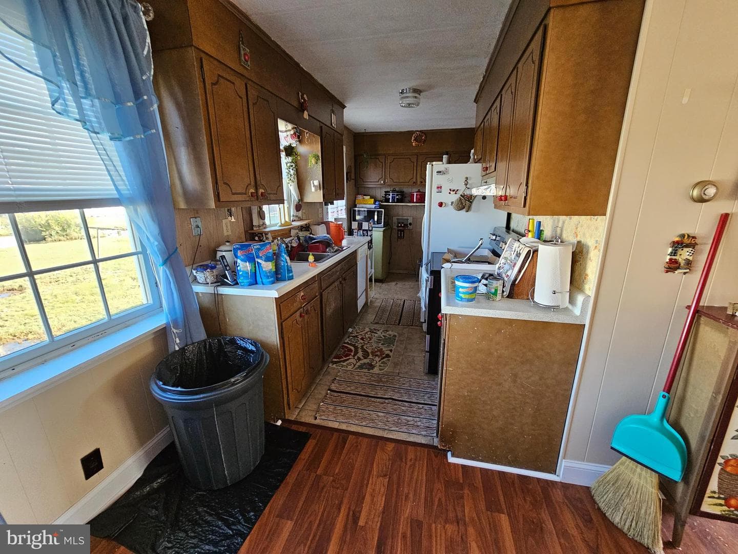 21132 Tuff Street photo 9