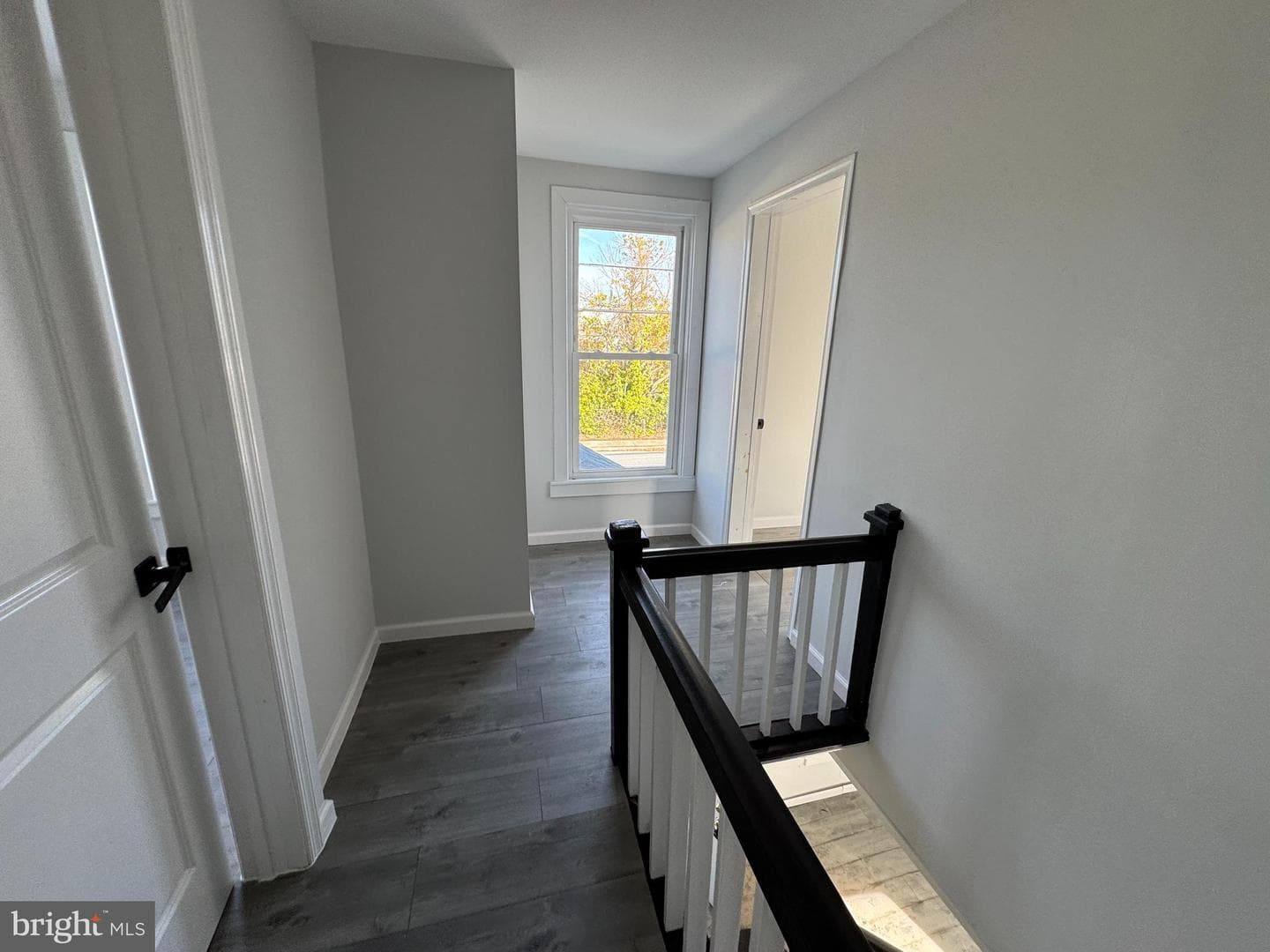 313 Broadway photo 11