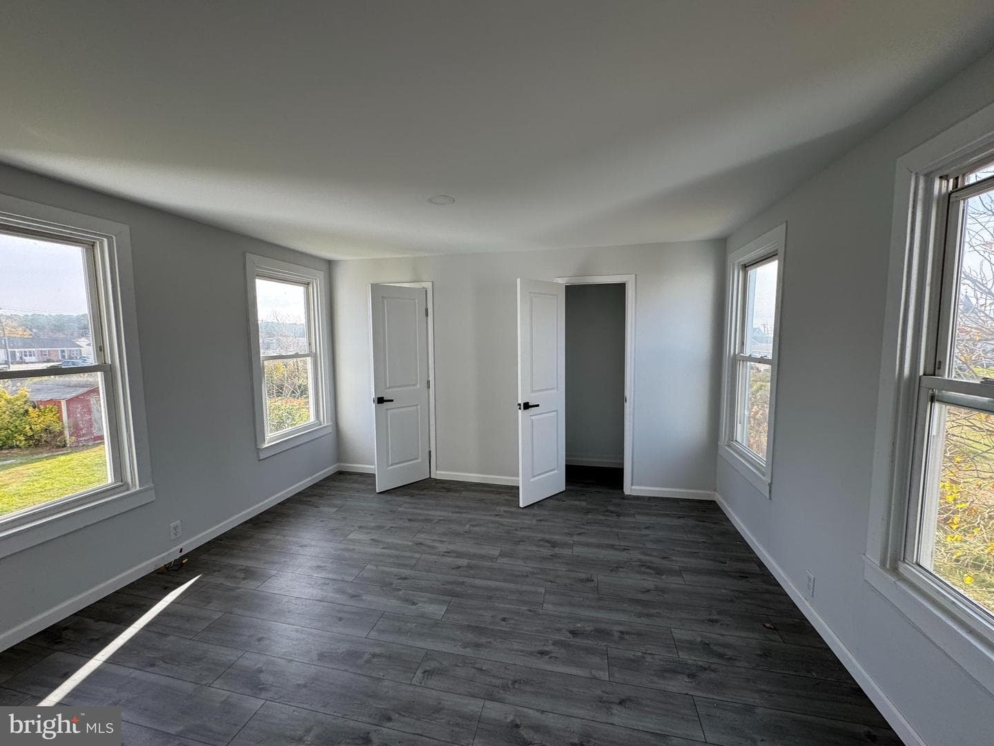 313 Broadway photo 12