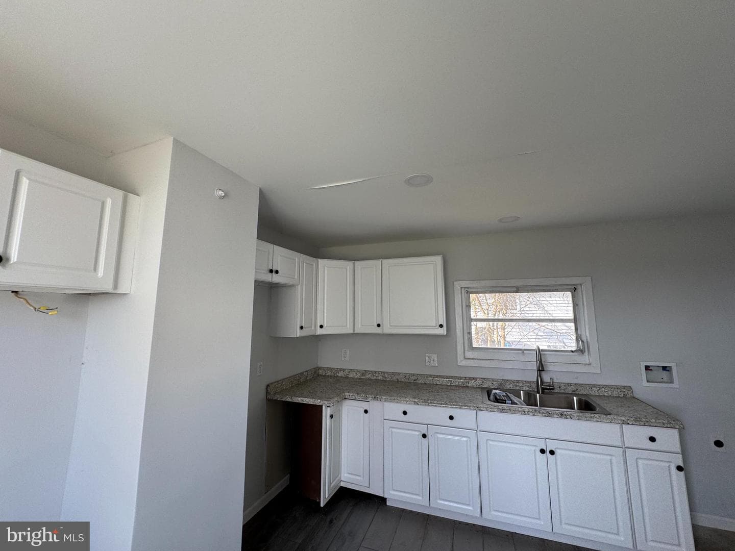 313 Broadway photo 5