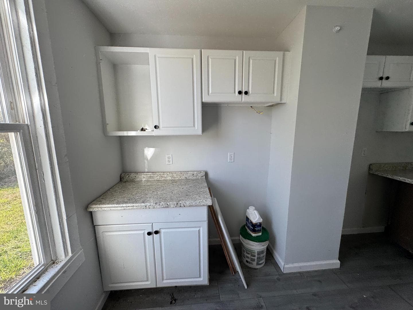 313 Broadway photo 6