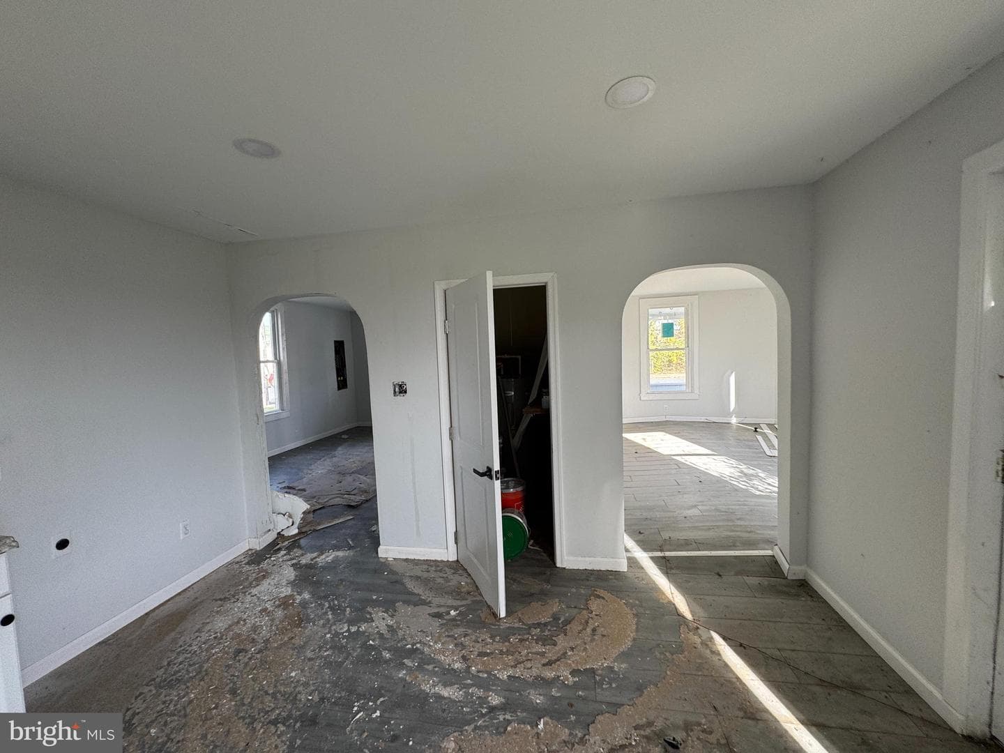 313 Broadway photo 8