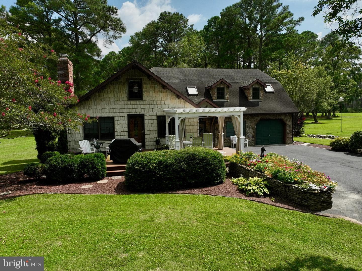 26463 Asbury Avenue photo 2