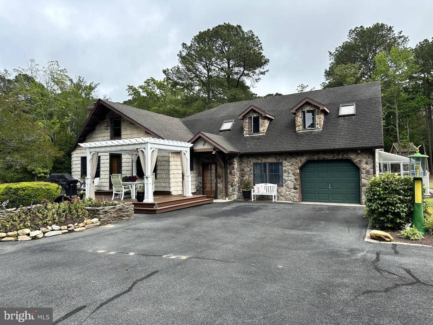 26463 Asbury Avenue photo 4