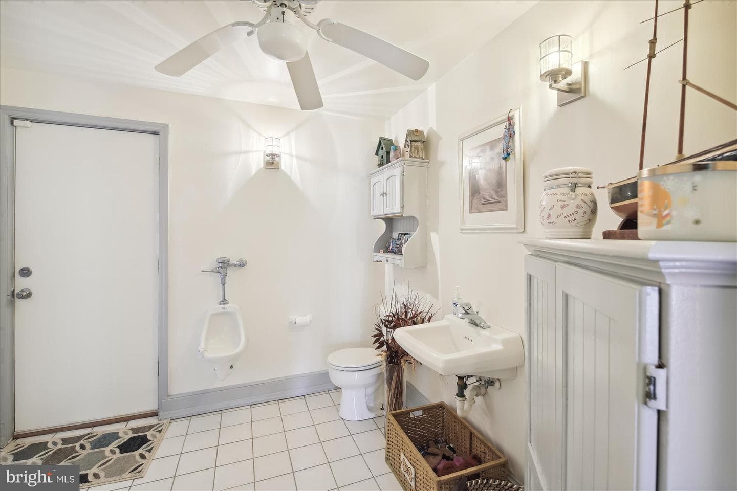 26463 Asbury Avenue photo 50