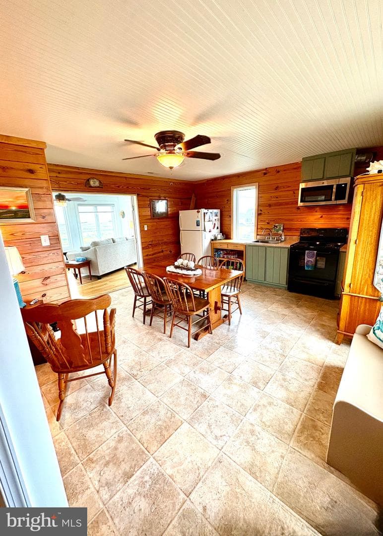 3419 Marsh Road photo 13