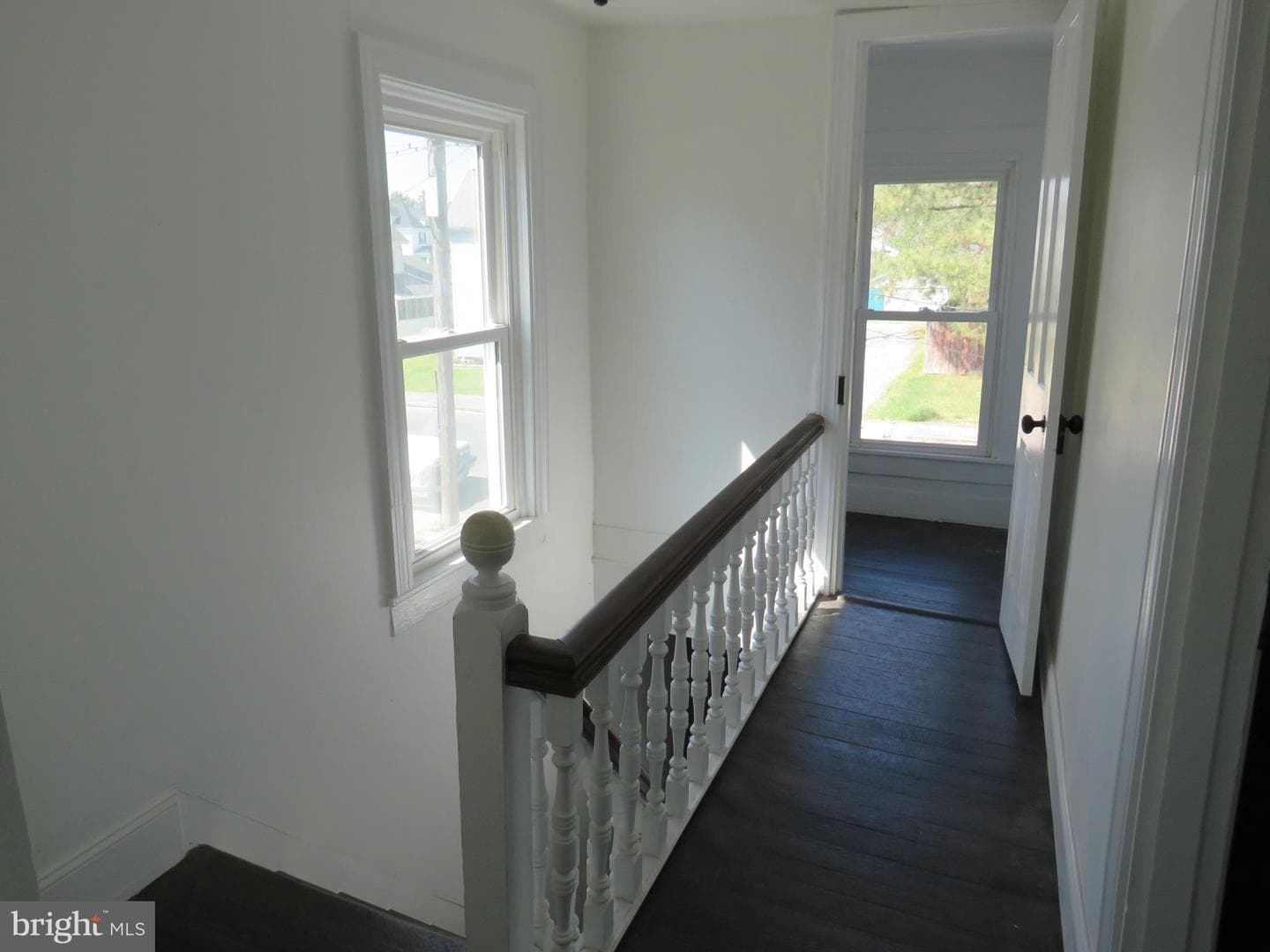 35 W Chesapeake Avenue photo 24