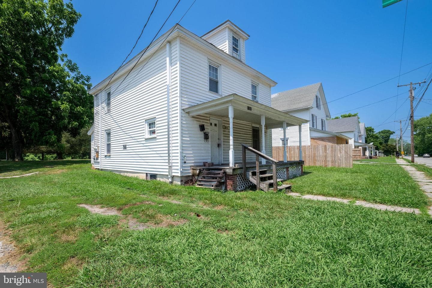 11502 Beckford Avenue photo 3