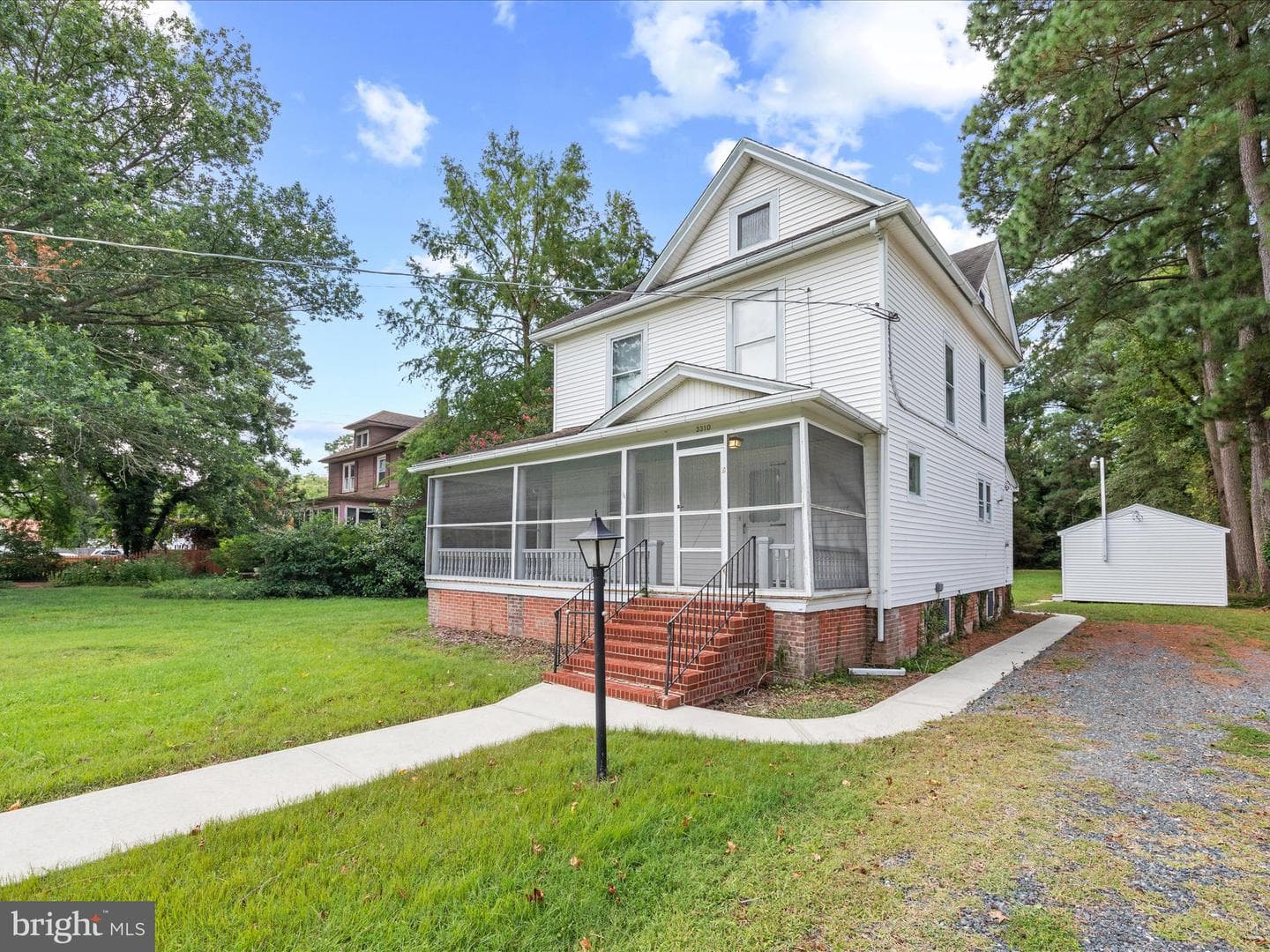 3310 Lawsonia Road photo 3
