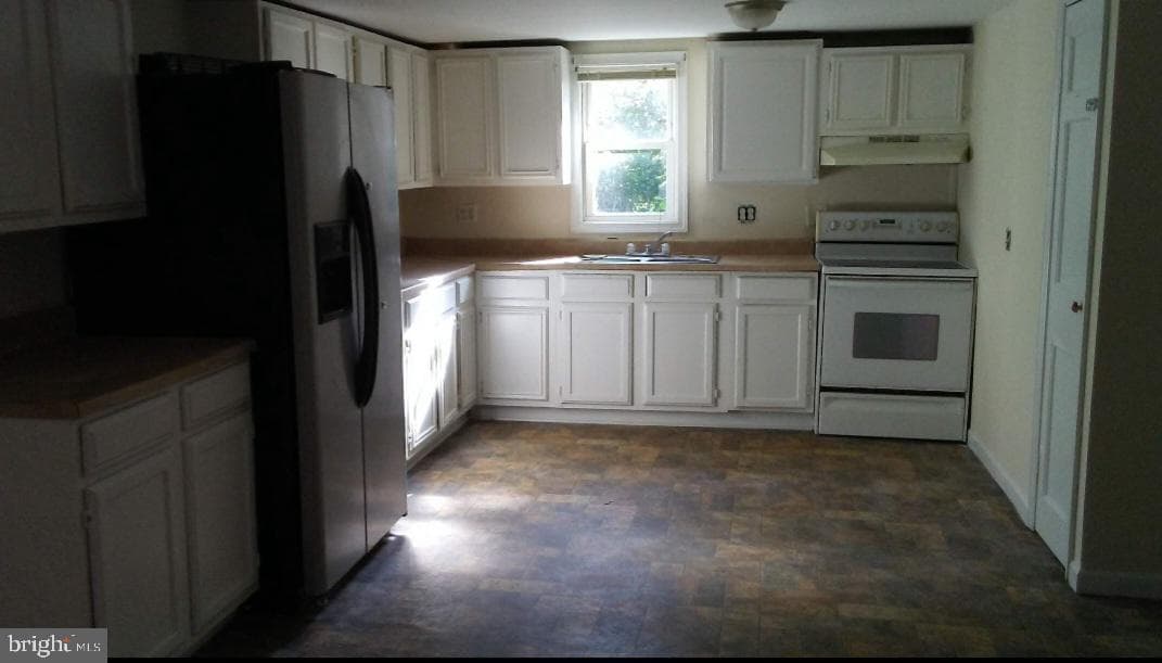 326 Pine Street photo 3