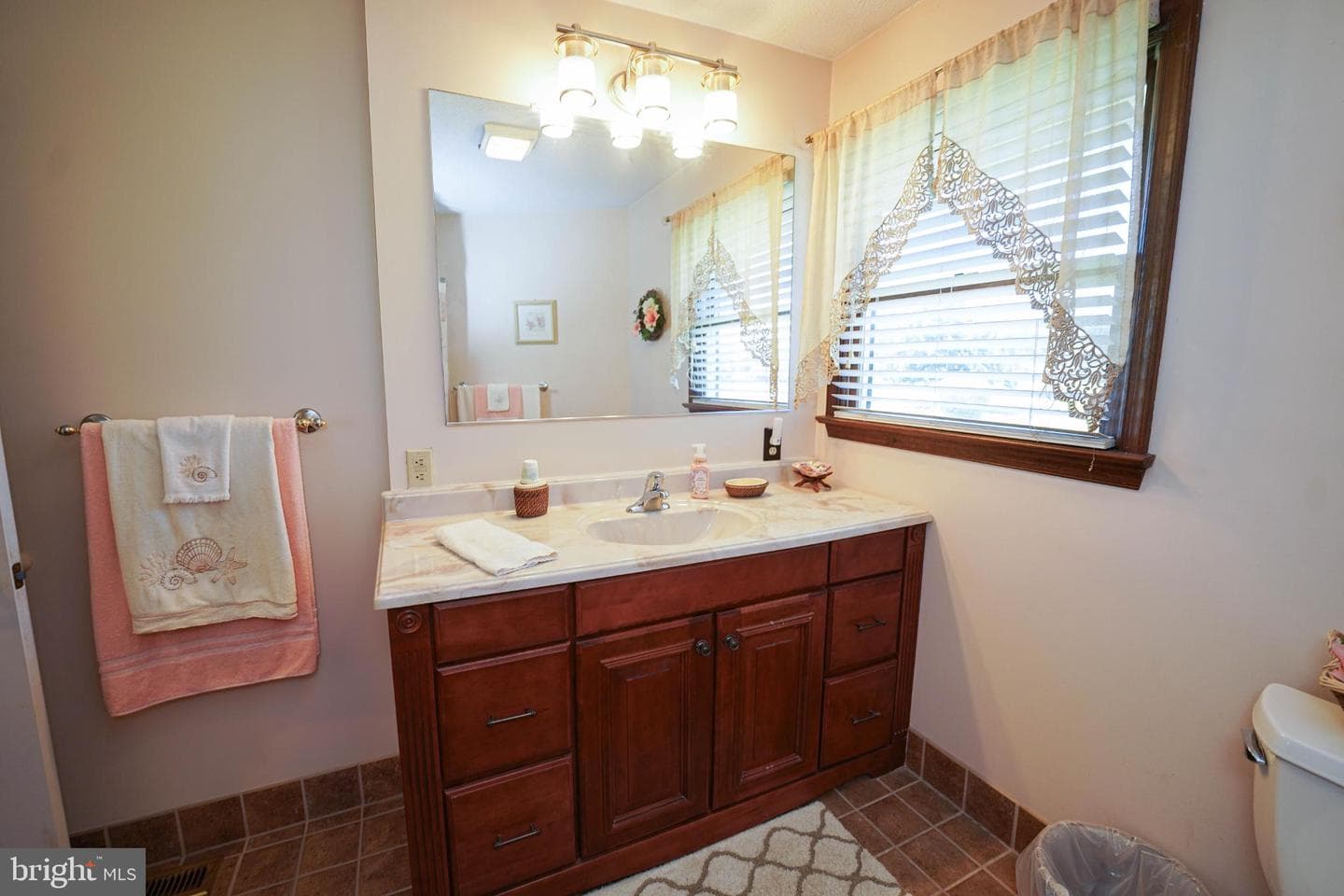 27949 Phoenix Church Road photo 52