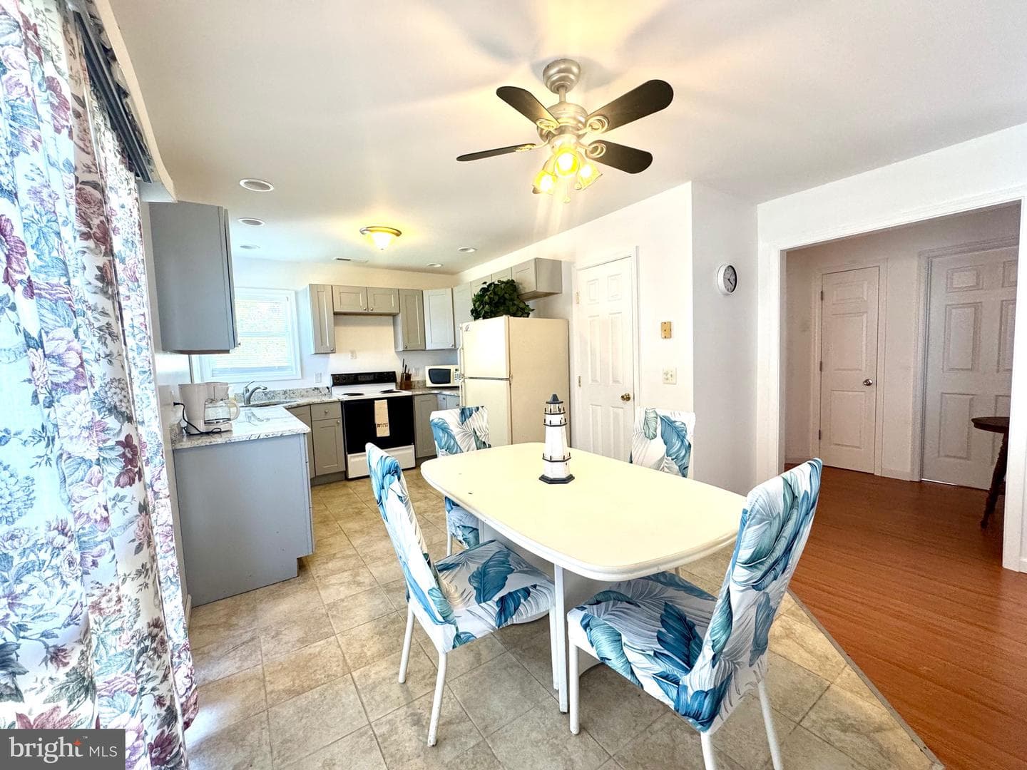 10515 Cassandra Drive photo 6