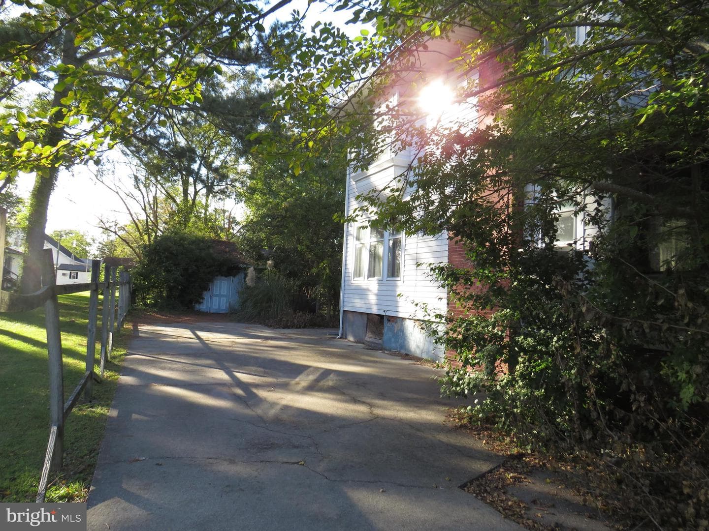 243 N Somerset Avenue photo 4