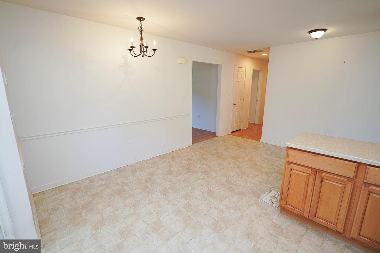23290 Custom House Road photo 10