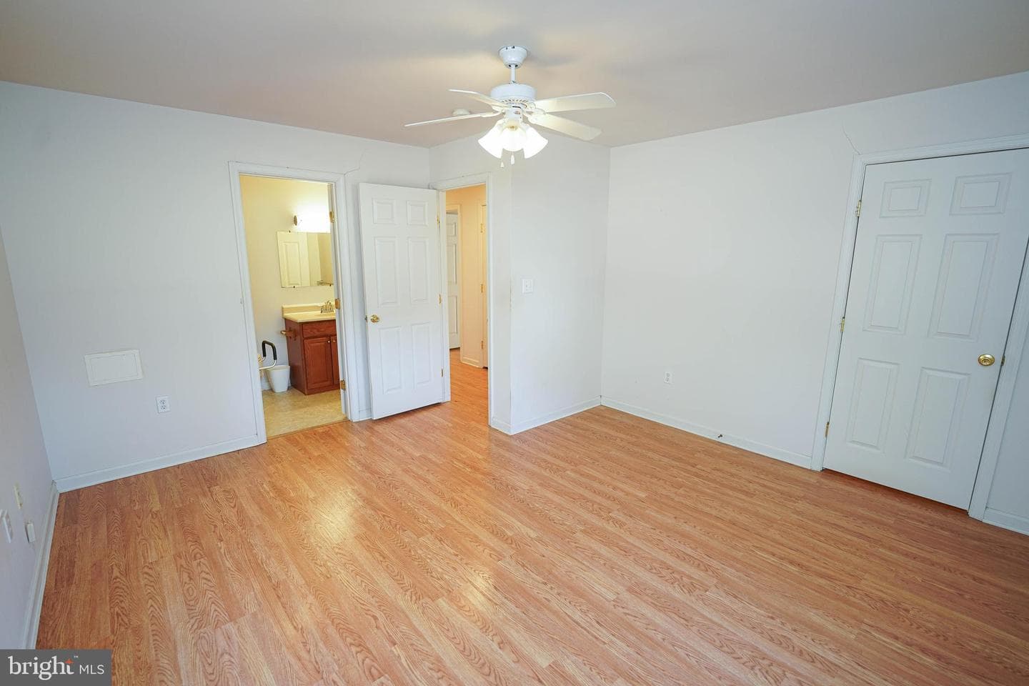 23290 Custom House Road photo 23