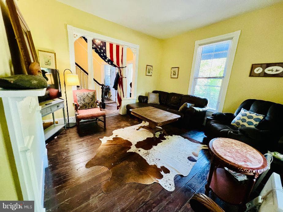 232 N Somerset Avenue photo 4