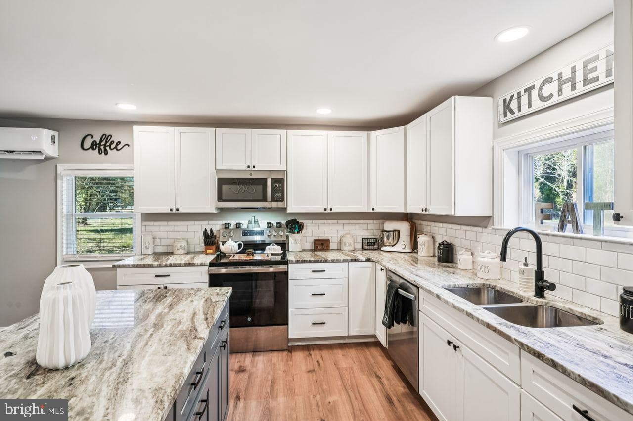 3231 Lawsonia Road photo 15
