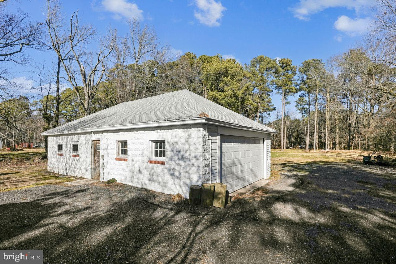 3231 Lawsonia Road photo 41