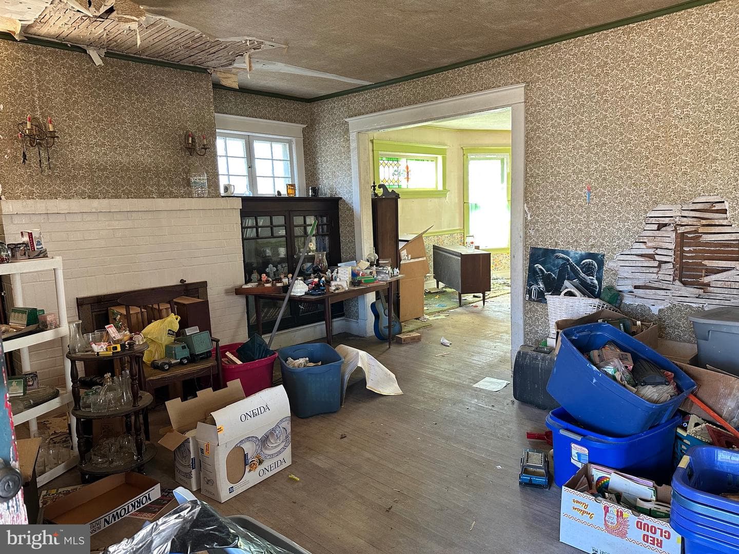 245 N Somerset Avenue photo 4