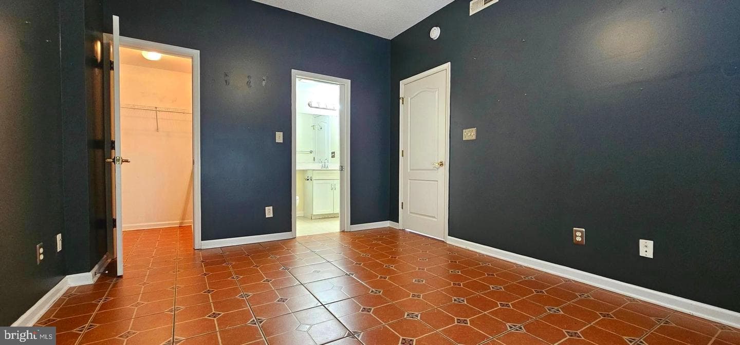 102 Williams Street #209 photo 18
