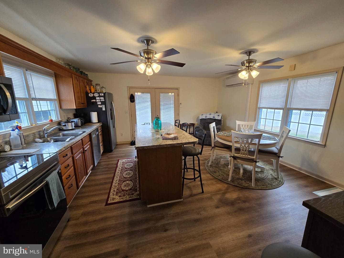 205 Myrtle Street photo 15