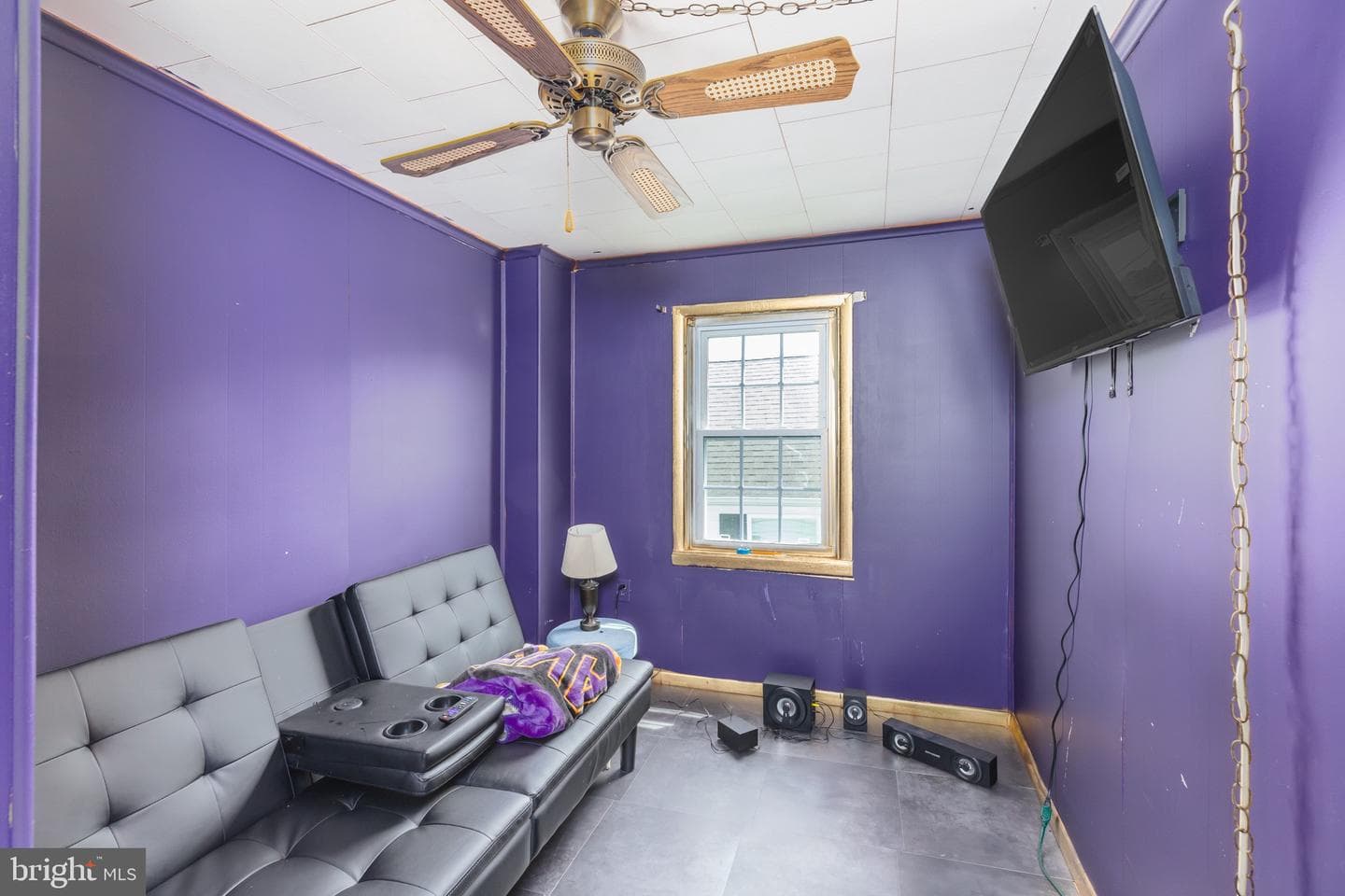 111 W Chesapeake Avenue photo 23