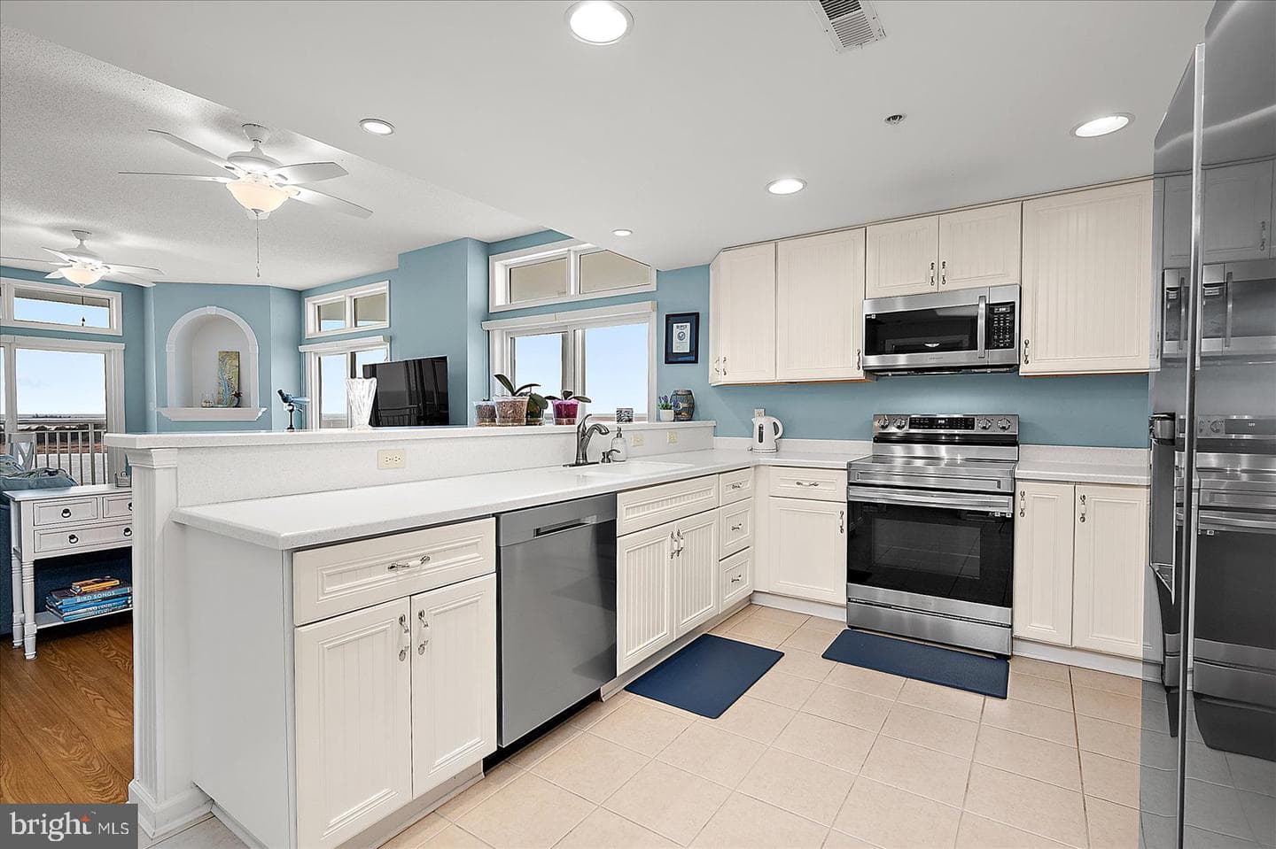 103 Williams Street #517 photo 14