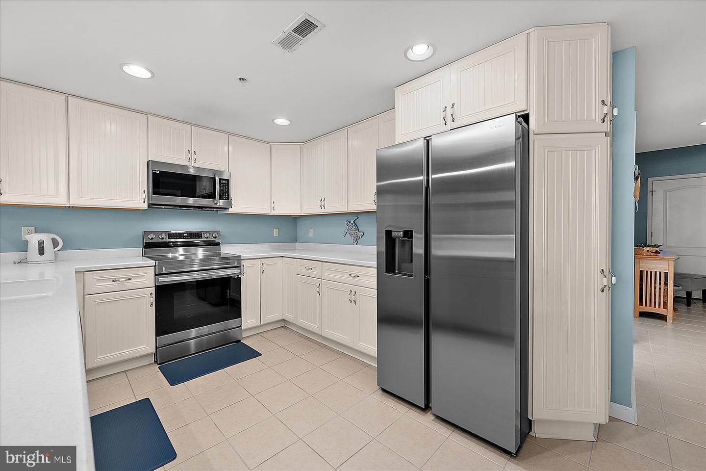 103 Williams Street #517 photo 16