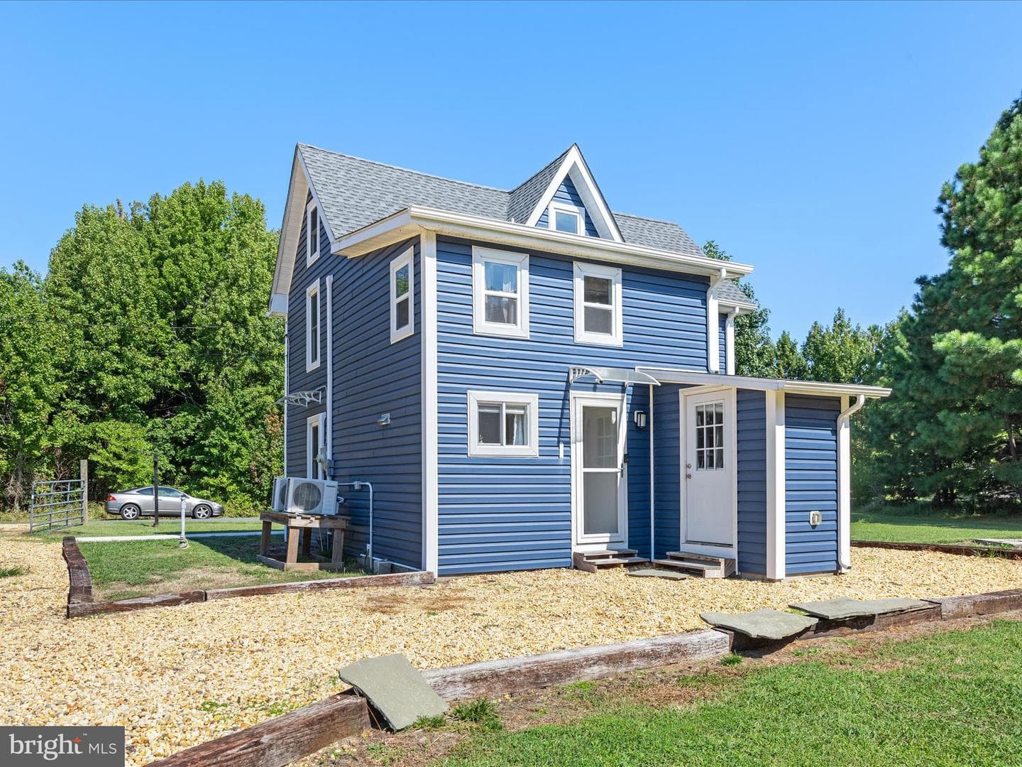 23483 Beckett Road photo 36