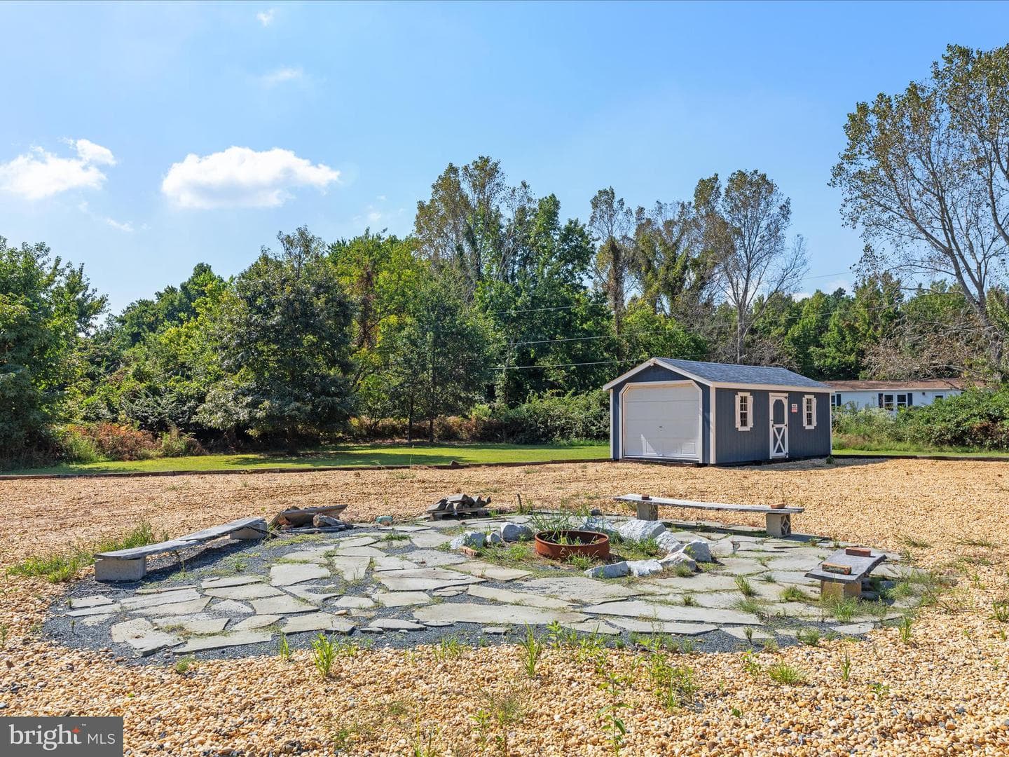 23483 Beckett Road photo 38
