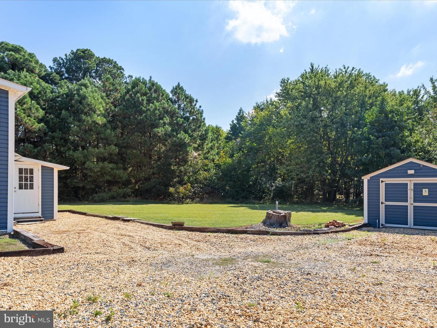 23483 Beckett Road photo 44