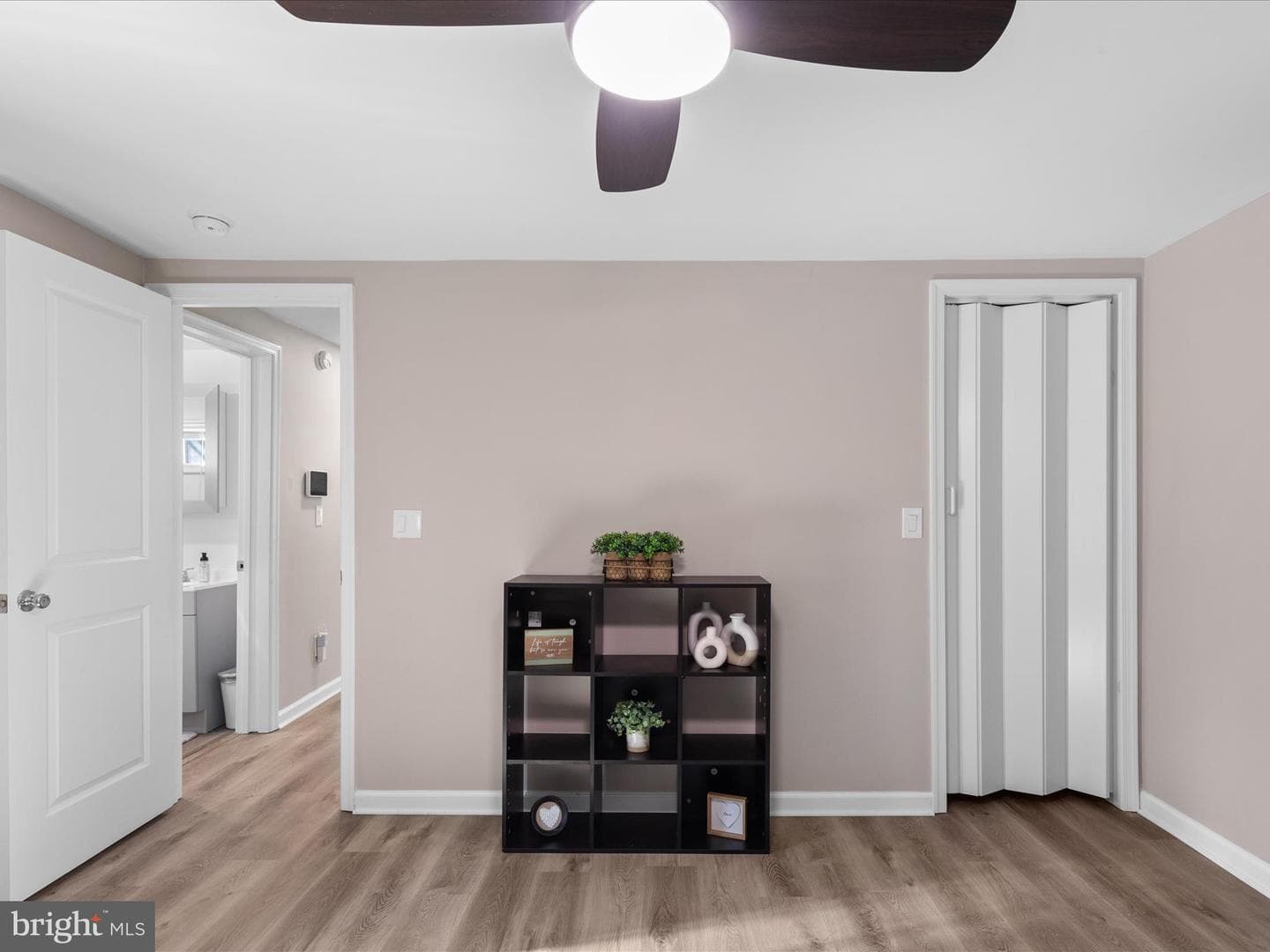 23483 Beckett Road photo 8