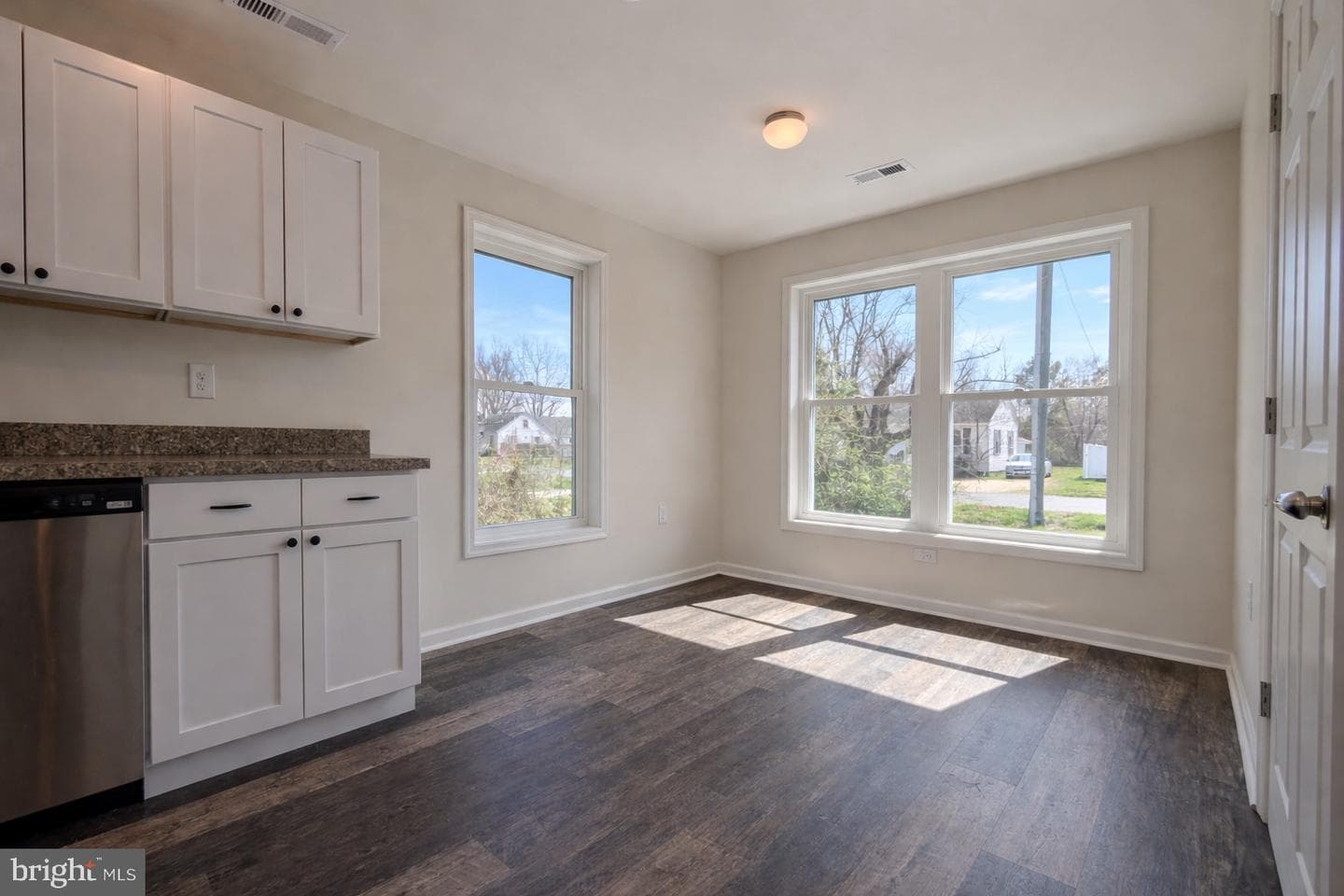 26350 E Pear Street photo 9