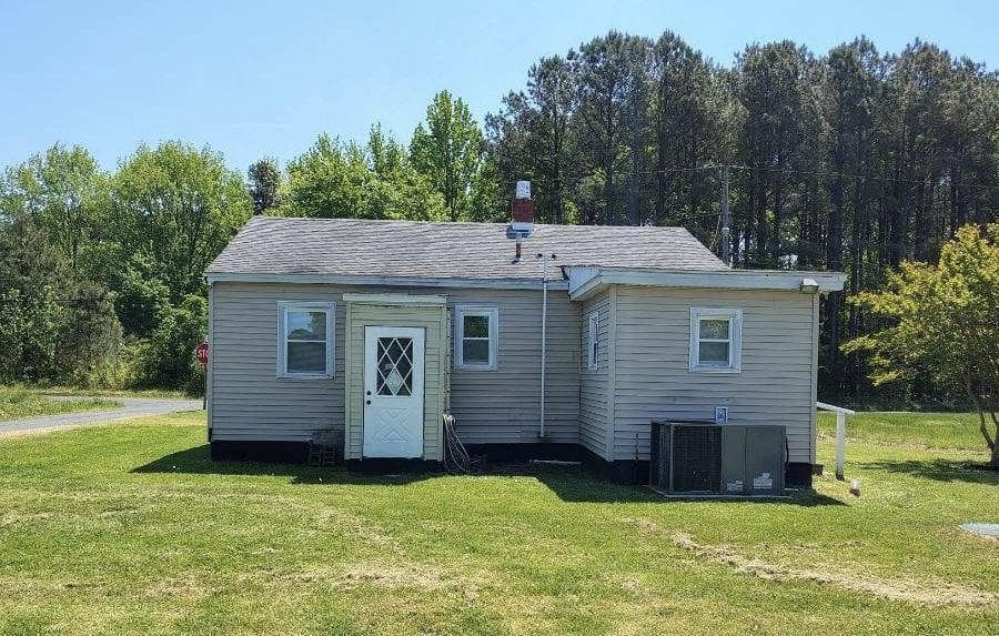 10762 Toddville Road photo 3