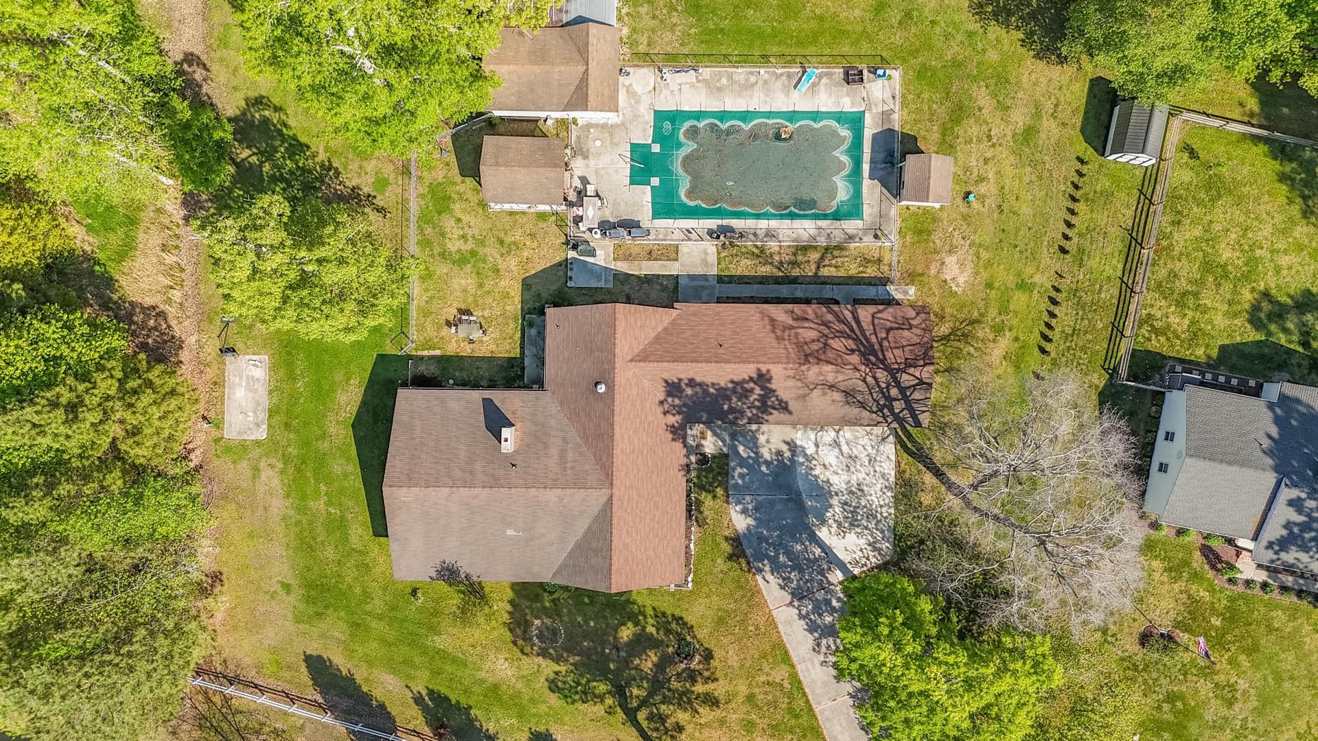 4401 Beechwood Place photo 4