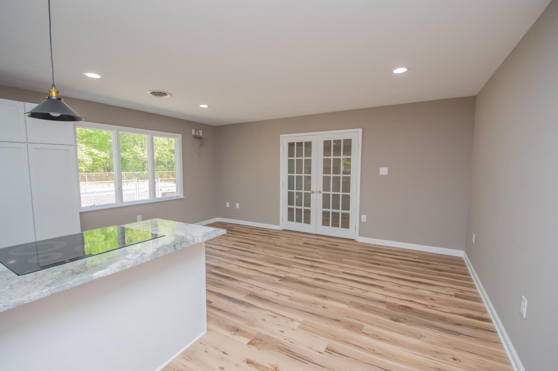 4401 Beechwood Place photo 7