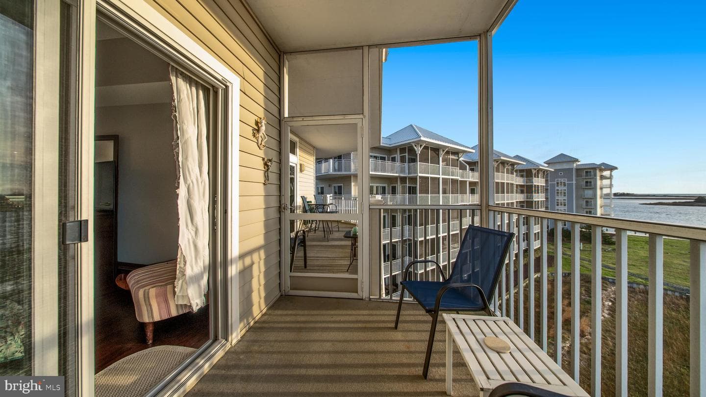 101 Williams St # 405 photo 29