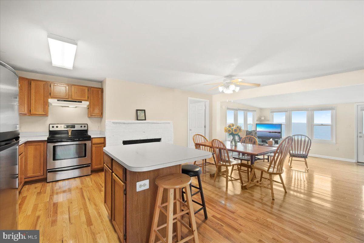 24524 Fullbrook Ln photo 12